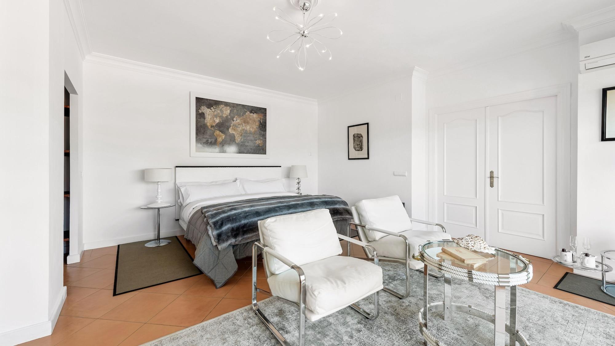 Molo 44 Suites Puerto Banus Marbella Dış mekan fotoğraf