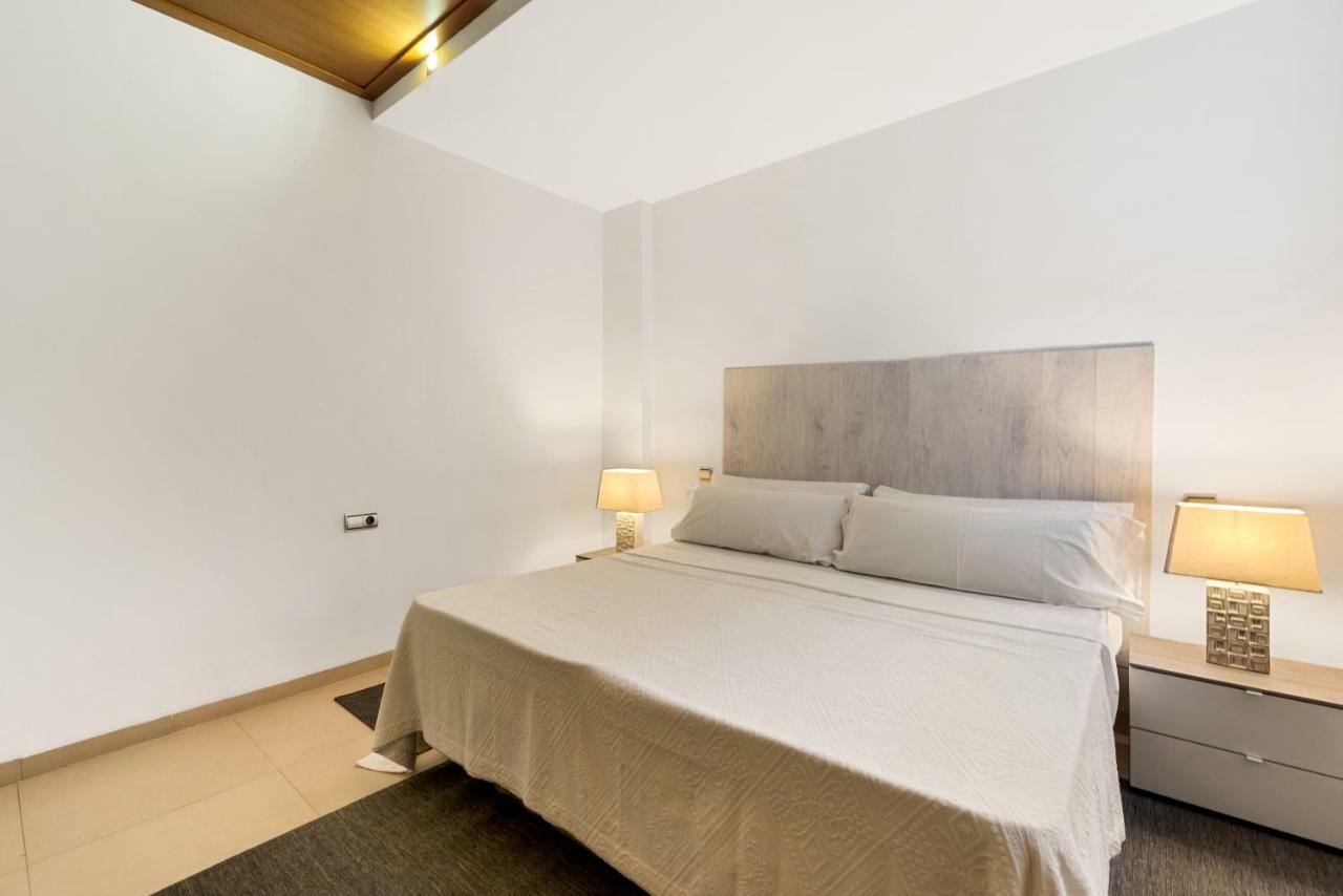 Molo 44 Suites Puerto Banus Marbella Dış mekan fotoğraf