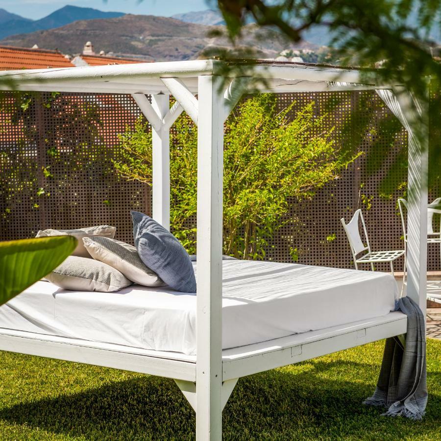 Molo 44 Suites Puerto Banus Marbella Dış mekan fotoğraf