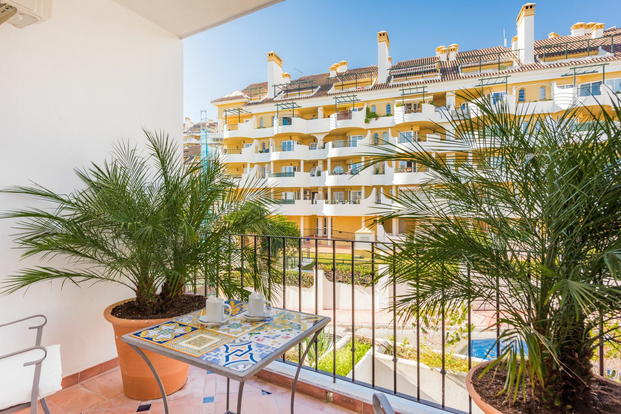 Molo 44 Suites Puerto Banus Marbella Dış mekan fotoğraf